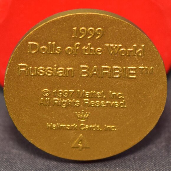 Hallmark Christmas Ornament Russian Barbie Dolls of the World QX6369 1999 - Picture 7 of 11